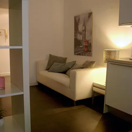Casa Fiume Apartment Rom